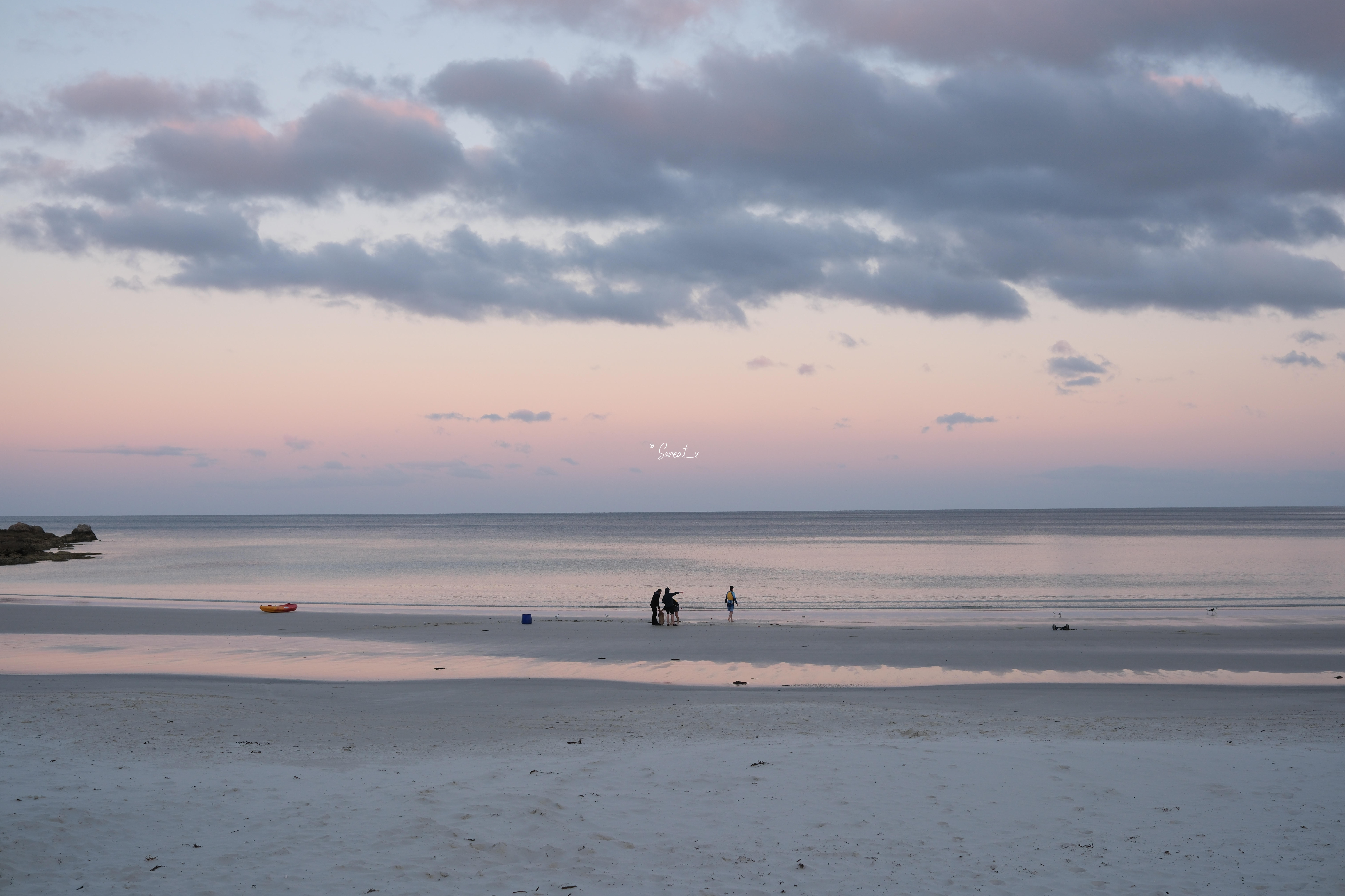 boat_harbour_beach_pink_sky